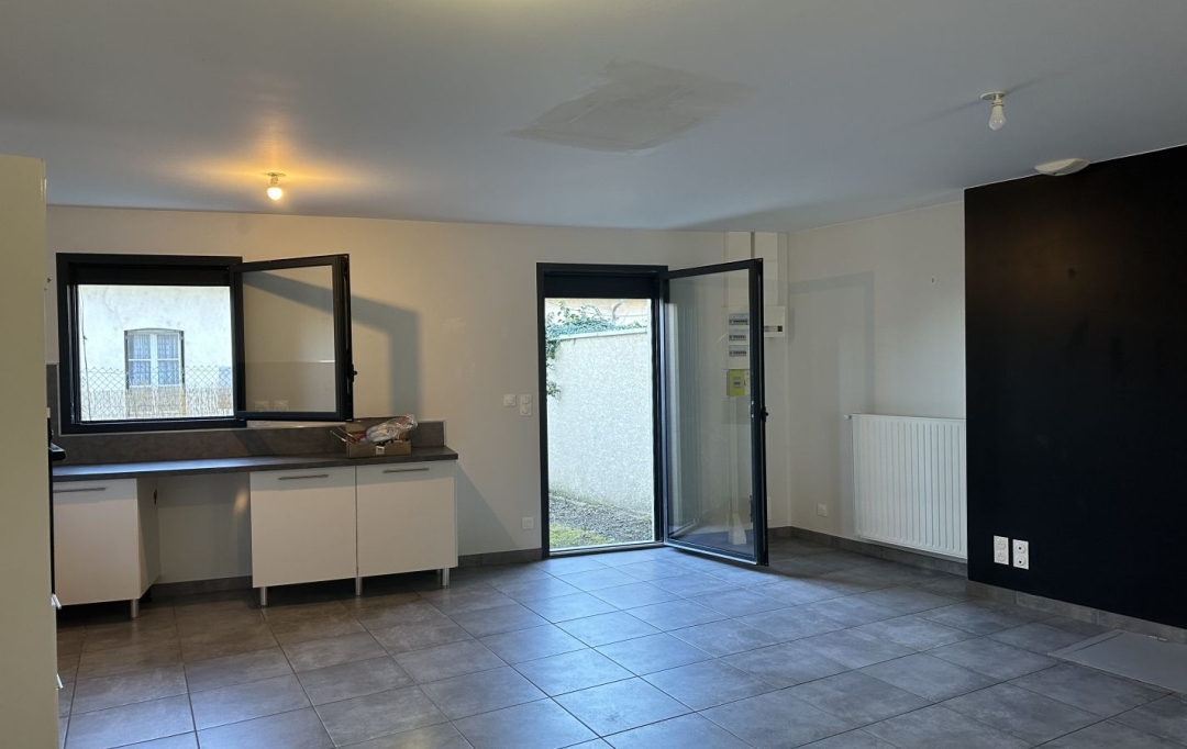 Annonces FEURS : Maison / Villa | PANISSIERES (42360) | 134 m2 | 785 € 