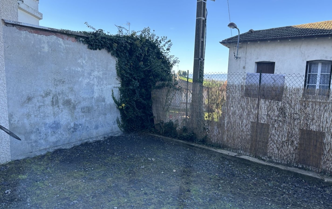 Annonces FEURS : Maison / Villa | PANISSIERES (42360) | 134 m2 | 785 € 